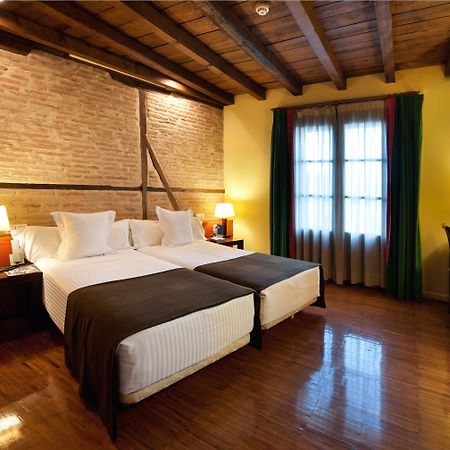 Abad Toledo Hotel Стая снимка