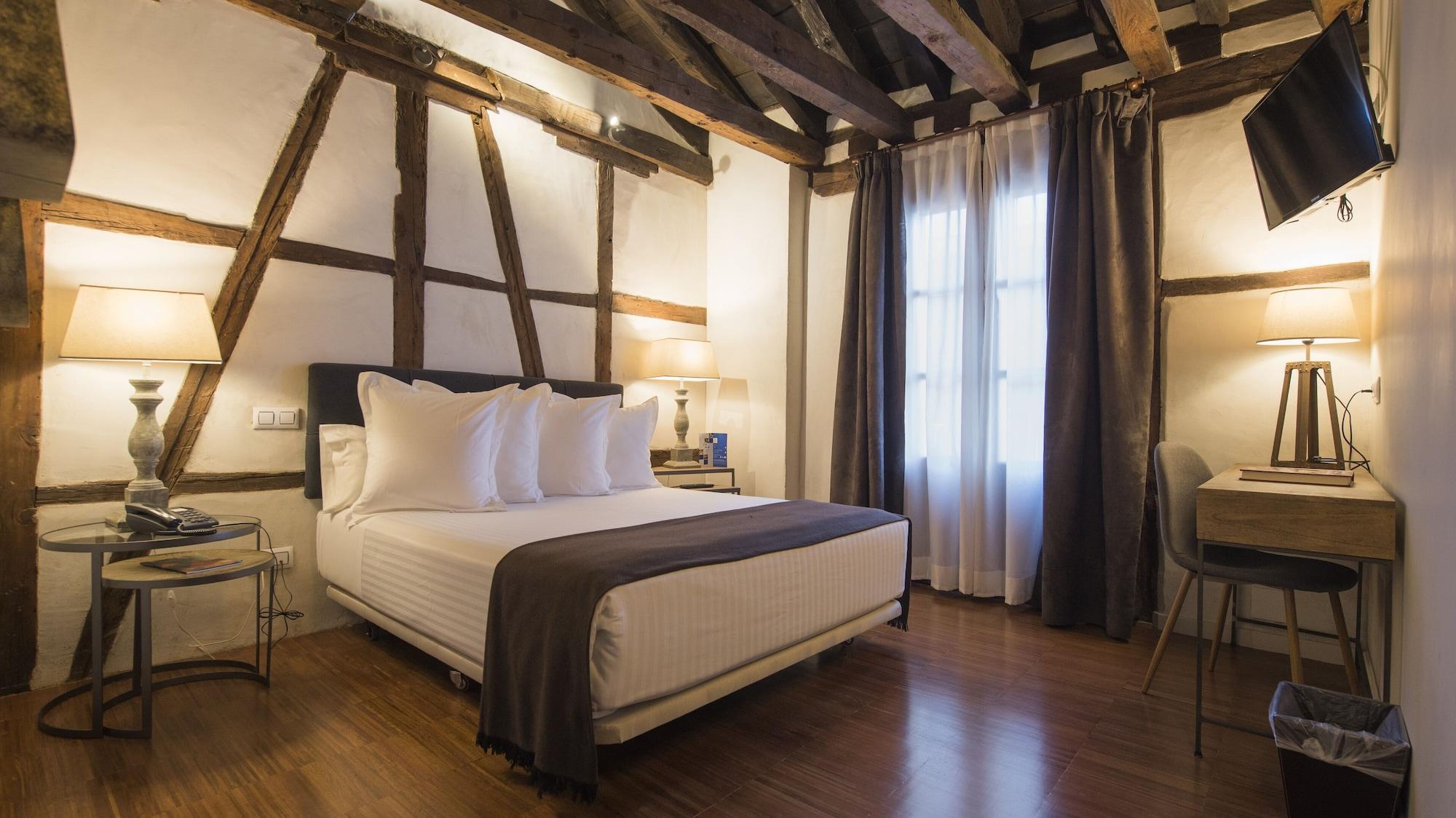 Abad Toledo Hotel Екстериор снимка