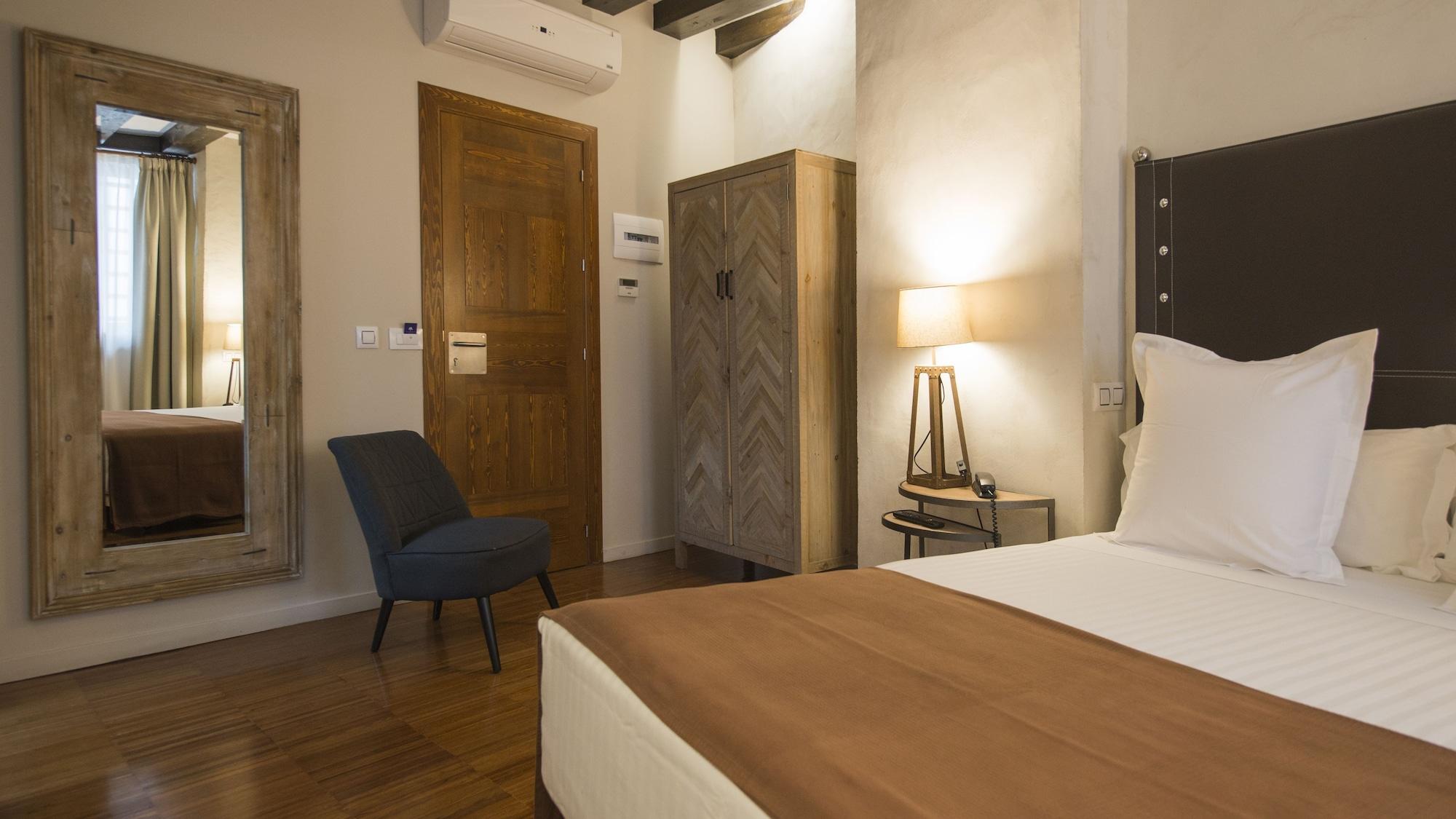 Abad Toledo Hotel Екстериор снимка