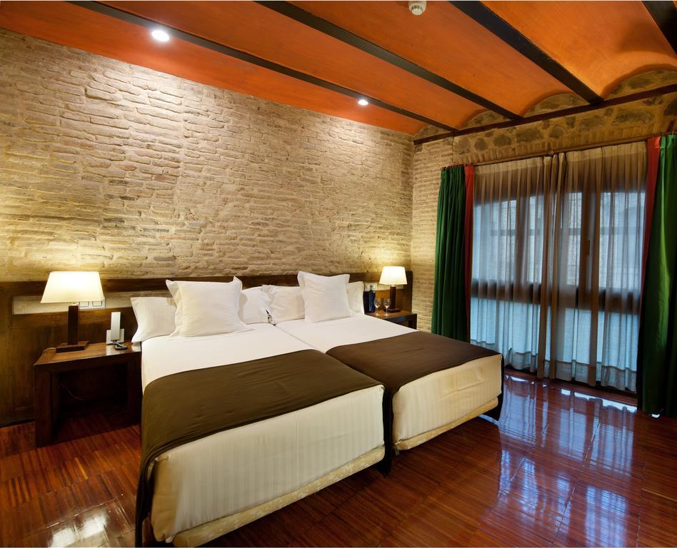 Abad Toledo Hotel Екстериор снимка