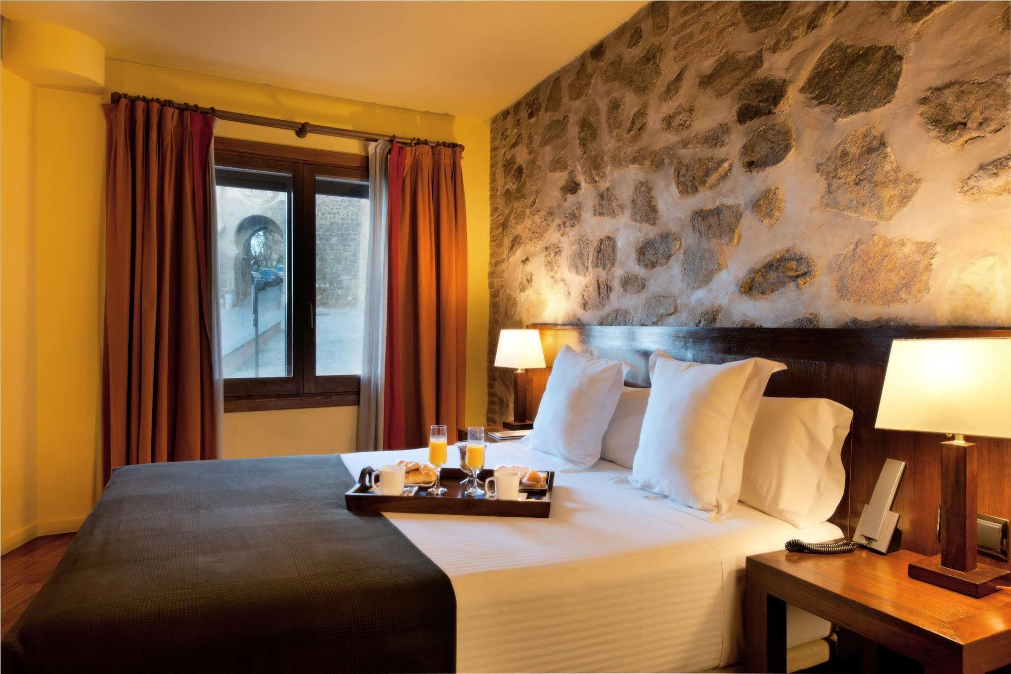 Abad Toledo Hotel Стая снимка