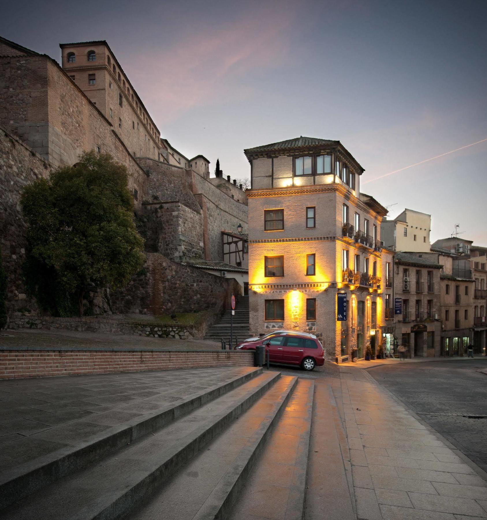 Abad Toledo Hotel Екстериор снимка